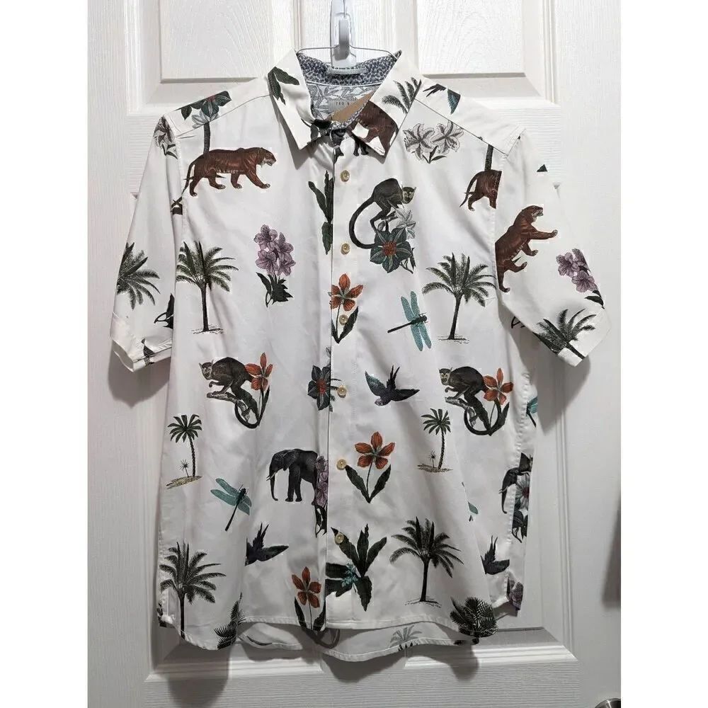 Ted Baker Short Sleeve animal print button down shirt size 5